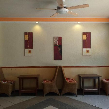 Mactan Airport Hilltop Hotel Lapu-Lapu City Dış mekan fotoğraf